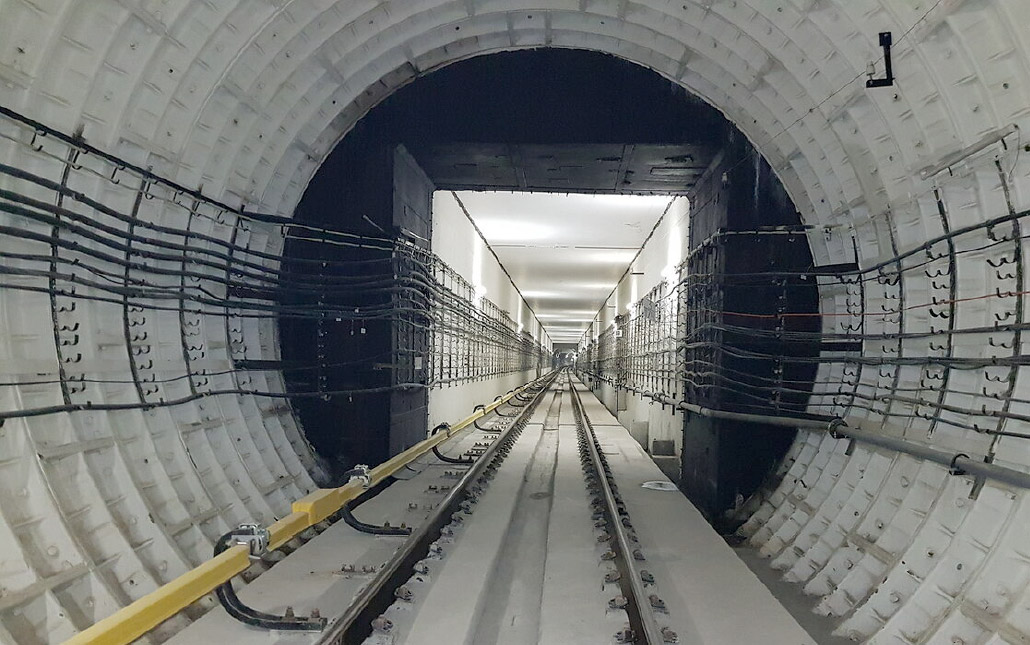 Тоннель метро